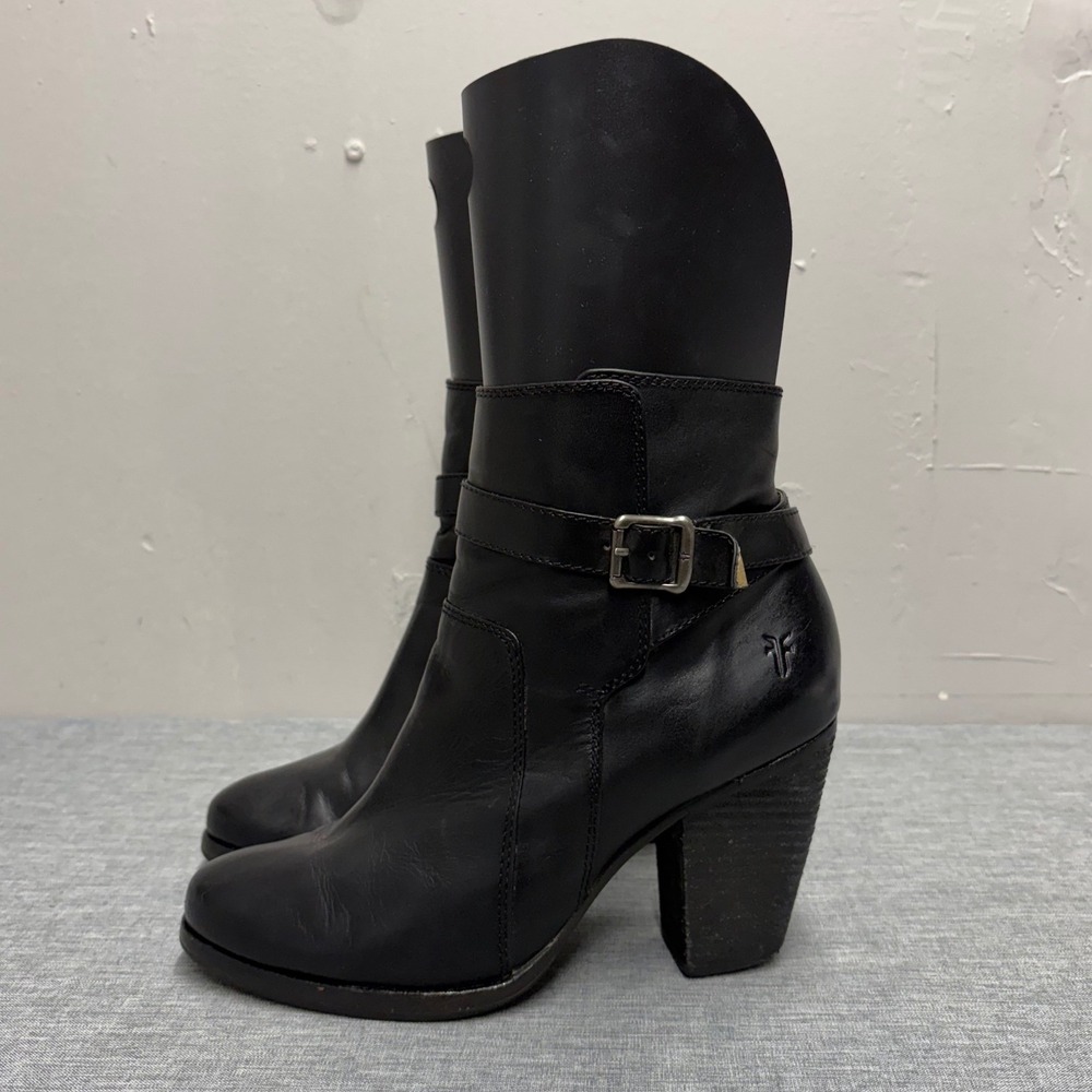 Frye Ankle Boots Women 8 Black 3476983-BLK Leather Buckle Stacked Heel Booties